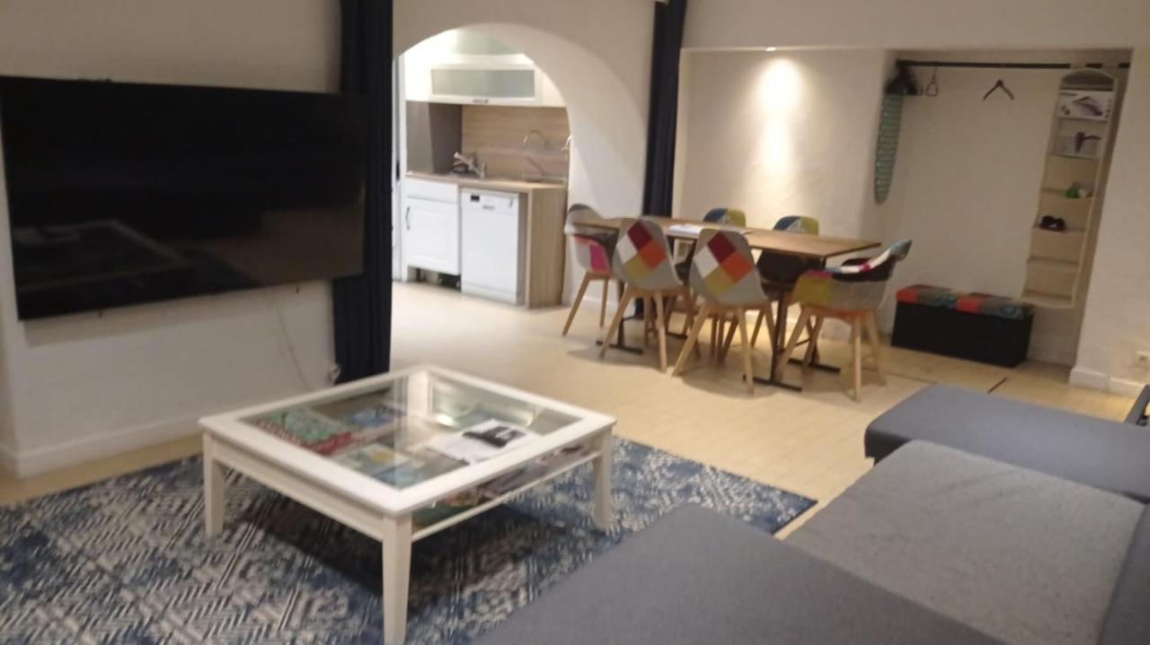 Charming And Modern Cave In The Heart Of The Port Διαμέρισμα Νίκαια Εξωτερικό φωτογραφία