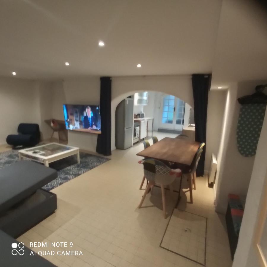 Charming And Modern Cave In The Heart Of The Port Διαμέρισμα Νίκαια Εξωτερικό φωτογραφία
