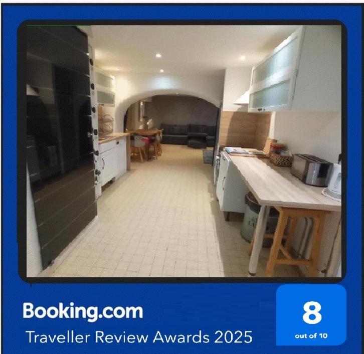 Charming And Modern Cave In The Heart Of The Port Διαμέρισμα Νίκαια Εξωτερικό φωτογραφία